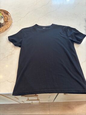 Hollister Black Short Sleeve Crewneck Tee